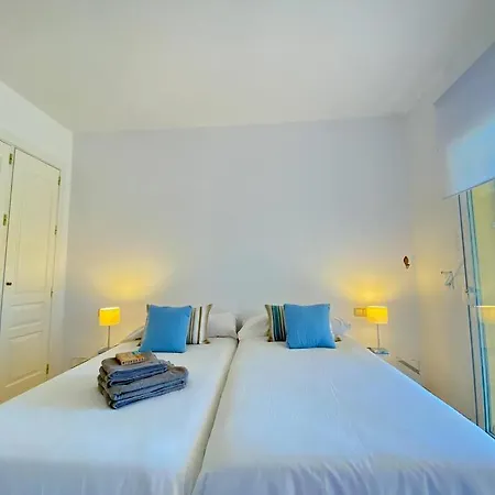 Apartment Hoyo 11 By Kura Homes